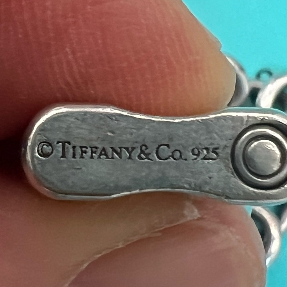 🔴Authentic TIFFANY & CO VINTAGE Sterling Silver 1837 Padlock Lock Bracelet🔴 - Picture 9 of 12